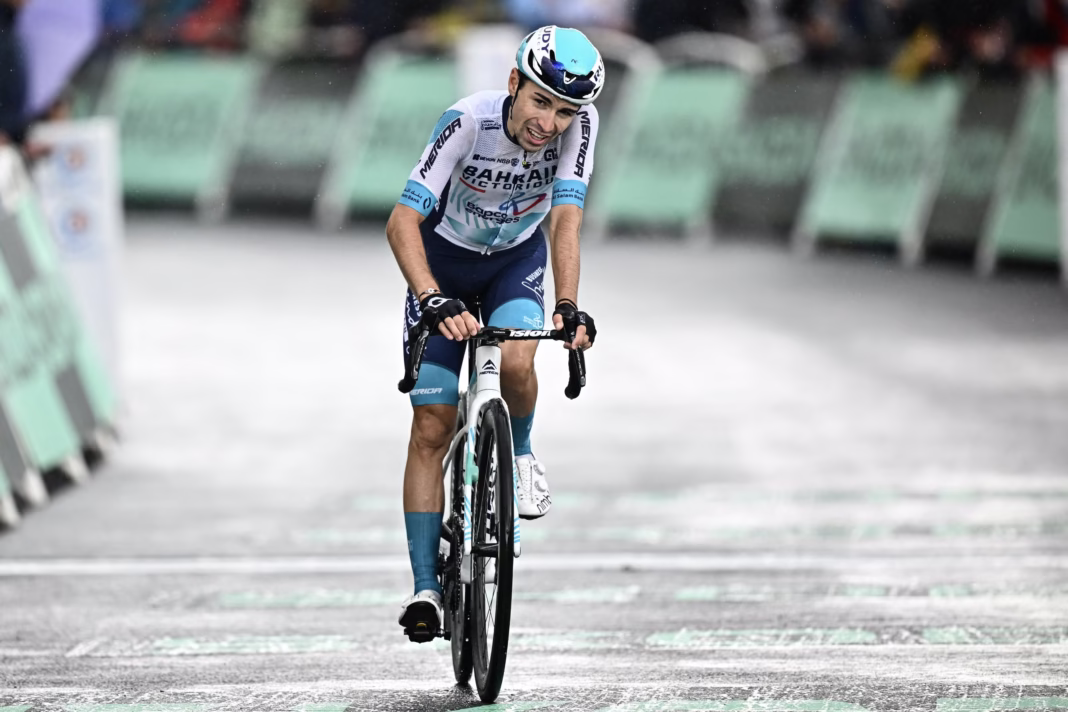 divI-know-I-didnt-intend-to-cheat-–-Lenny-Martinez-looks-back-on-controversial-Tour-de-France-sticky-bottle-which-drew-criticism-from-fans-and-former-prosdiv-1
