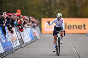 Exact-Cross-Kortrijk-European-champion-Inge-can-der-Heijden-dominates-to-claim-third-victory-of-the-season-1