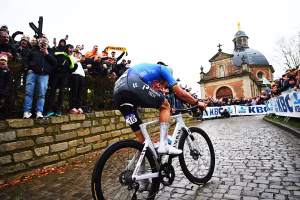 divThis-wasnt-on-my-list-yet-Mathieu-van-der-Poel-lives-up-to-favourite-status-with-stunning-solo-victory-in-Omloop-Het-Nieuwsbladdiv