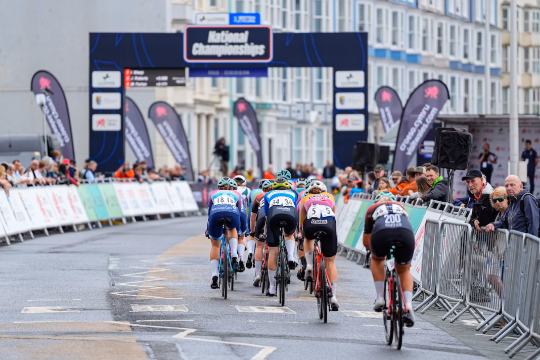Mari Porton and Maddie Leech extend with CAMS Alba for 2027