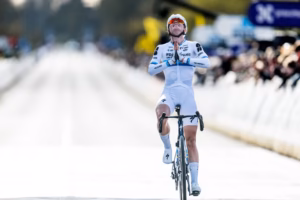 divEverybody-knows-somebody-who-is-struggling-–Powered-by-meditation-tearful-Demi-Vollering-embraces-emotions-of-first-Tour-of-Flanders-triumphdiv-1