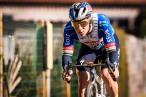 divEverything-the-Tour-of-Flanders-can-tell-us-about-Paris-Roubaix-–-The-Monument-quintuple-no-Remco-Evenepoel-and-Lotte-Kopeckys-chancesdiv-1