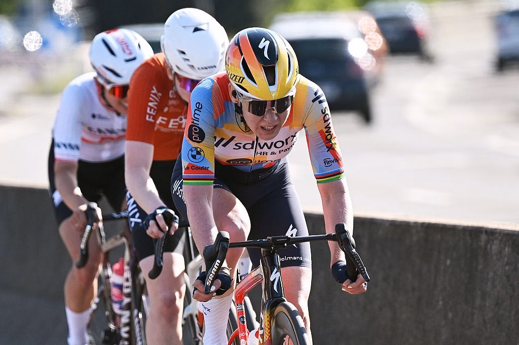 divI-really-didnt-feel-well-–-Anna-van-der-Breggen-cuts-through-with-fourth-at-Liege-Bastogne-Liege-despite-illnessdiv-1