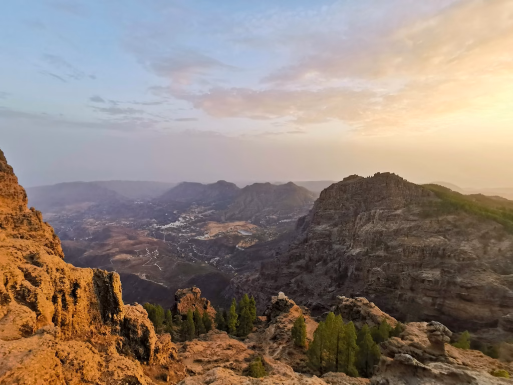 a view of the mountains from a high point of view