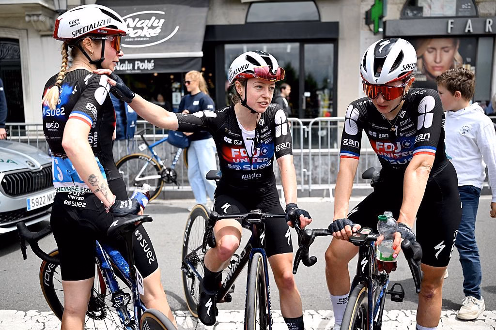 FDJ-United-Suez-settle-with-Dickson-on-GC-podium-at-Itzulia-Women-but-far-from-final-stage-situation-with-strength-in-numbers-1