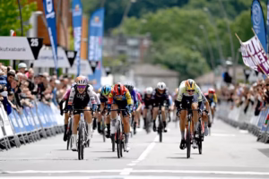 Itzulia-Women-Dominika-Wlodarczyk-seizes-first-WorldTour-victory-on-stage-2-as-attackers-narrowly-hold-off-rapidly-chasing-race-leader-3