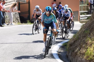 divClose-the-book-and-go-for-the-next-one-From-stage-wins-and-the-pink-jersey-to-breakaways-and-crashes-inside-XDS-Astanas-up-and-down-Giro-dItaliadiv