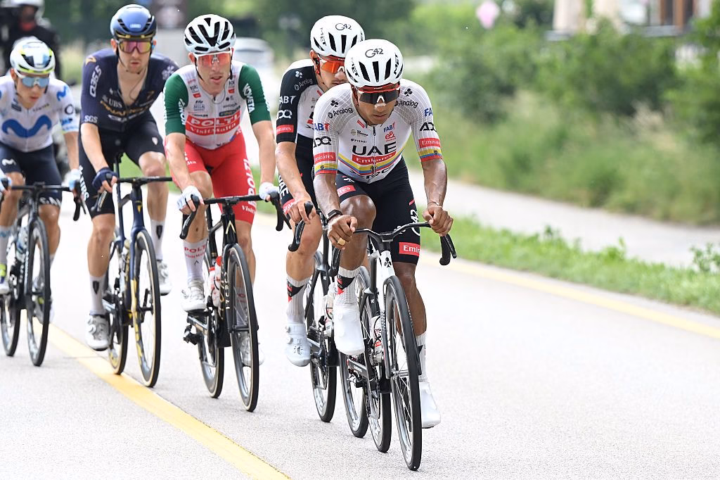 divI-am-not-thinking-about-Rome-yet-–-Jhonatan-Narvaez-reclaims-ciclamino-jersey-but-great-opportunity-for-fourth-stage-win-at-Giro-dItalia-slips-awaydiv-1