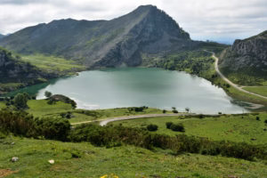 A large body of water surrounded by mountains