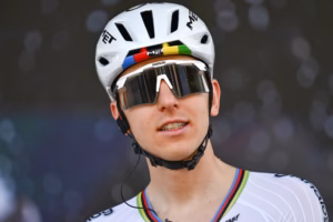 divEveryone-was-a-bit-surprised-by-what-happened-–-Riders-react-to-Tadej-Pogacars-dominant-solo-ride-at-the-Tour-de-Suissediv