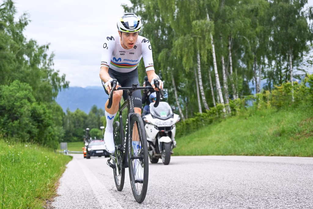 divI-missed-the-moment-to-go-really-deep-–-Marlen-Reusser-refuses-to-blame-bike-choice-for-heavy-Giro-dItalia-Women-mountain-time-trial-lossdiv-1