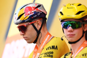 divIt-is-a-bit-disappointing-we-are-honest-about-that-–-Worrying-signs-for-the-Tour-de-France-as-struggles-continue-for-Wout-van-Aertdiv-1