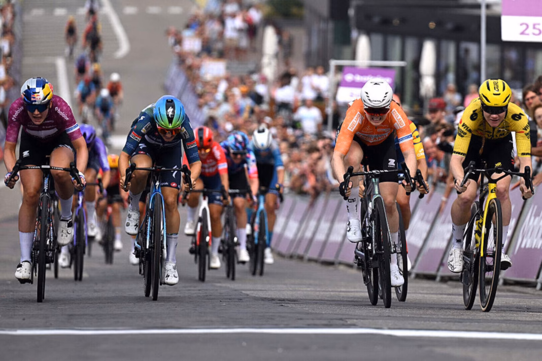 Baloise Ladies Tour 2026 stage 1: Nienke Veenhoven beats Charlotte Kool in Knokke-Heist sprint Baloise Ladies Tour 2026 stage 1: Nienke Veenhoven beats Charlotte Kool in Knokke-Heist sprint