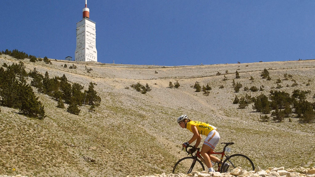 divCookes-Mont-Ventoux-masterclass-and-a-Cote-dAzur-classic-–-A-history-of-the-Tour-de-France-Femmes-key-climbsdiv-scaled.avif