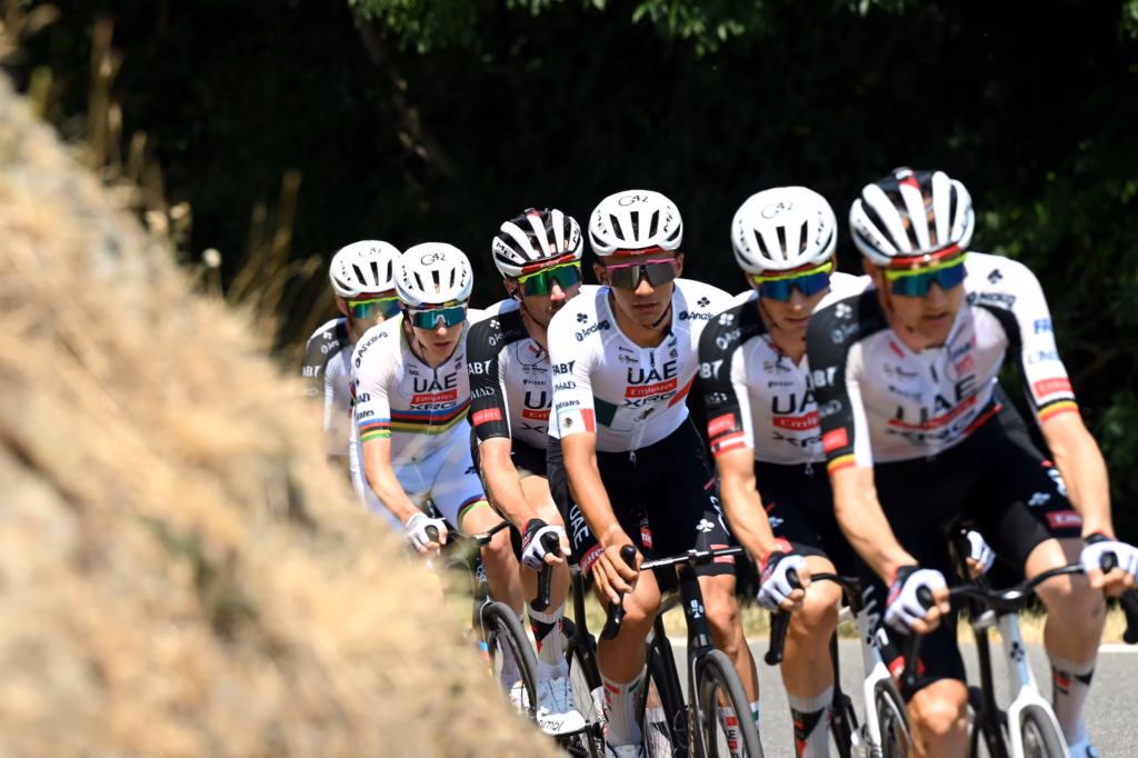 divCrazy-good-UAE-Team-Emirates-XRGs-perfect-mountain-strategy-puts-Tadej-Pogacar-within-reach-of-fifth-Tour-de-France-titlediv