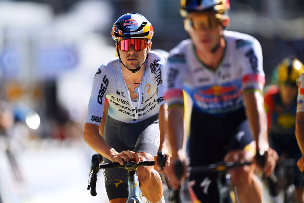 divI-was-on-peoples-blacklists-Tom-Pidcock-absent-from-Tour-de-France-breakaway-on-first-day-in-the-Alpsdiv
