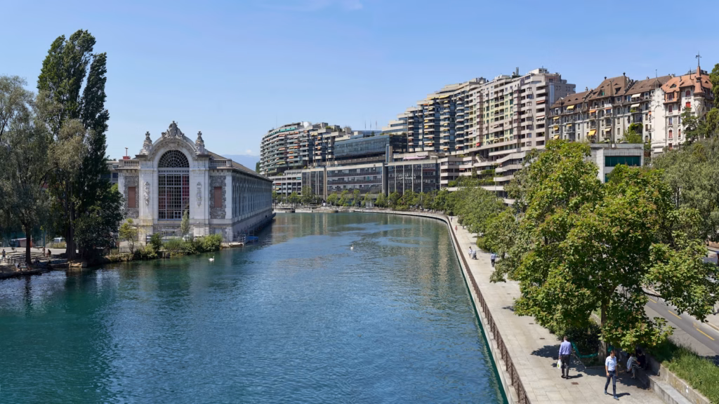Geneva body of water under blue sky