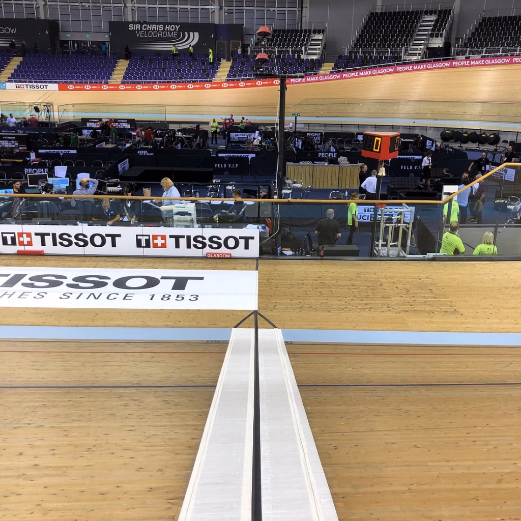 Track cycling finish line commonwealth