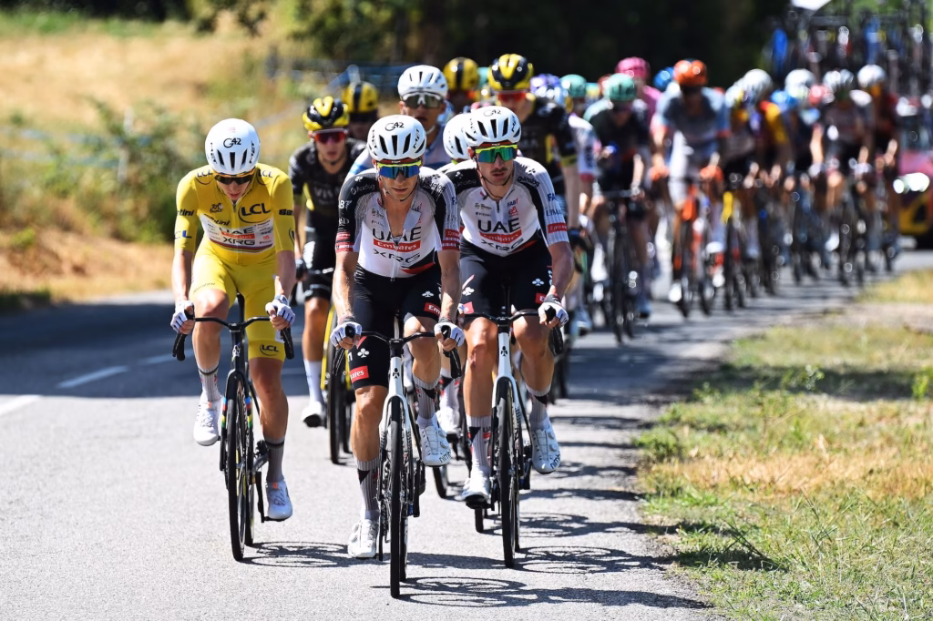 ‘Everyone-wants-to-be-in-UAE-Team-Emirates-XRG-you-can-decide-how-the-race-happens-–-Tables-turn-at-Tour-de-France-as-Wellens-and-McNulty-become-breakaway-riders