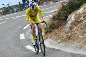 Demi Vollering 2026 Tour de France Stage 9 Attack (Getty)