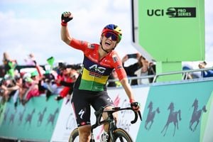 2026 Lloyds Tour of Britain Women - Stage 3: Mold to The Great Orme (104.7km) - Kim-Le-Court-Pienaar-AG-Insurance-Soudal-Team-celebrates-crossing-the-finish-line