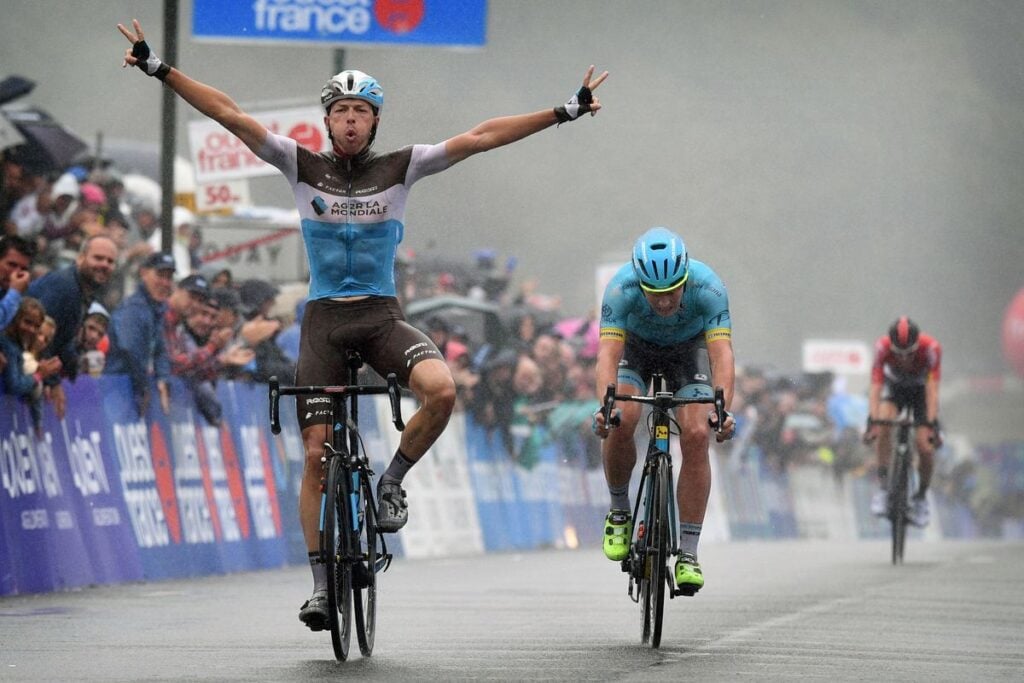 Oliver Naesen becomes the first foreign double winner