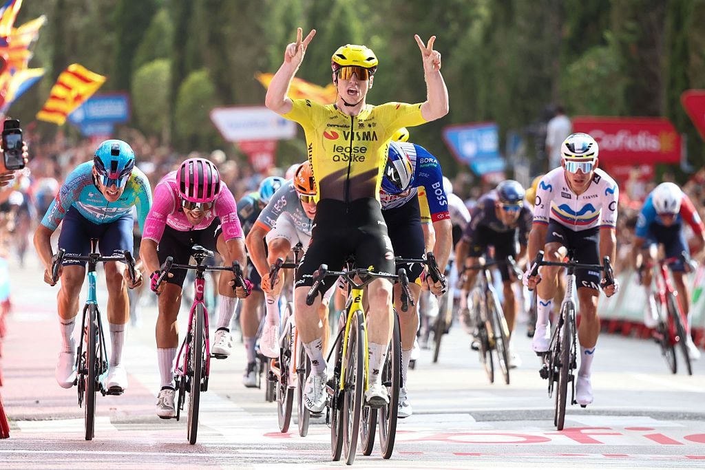 Vuelta-a-Espana-Matthew-Brennan-sprints-to-second-win-on-stage-5-as-late-climb-fails-to-drop-sprinter