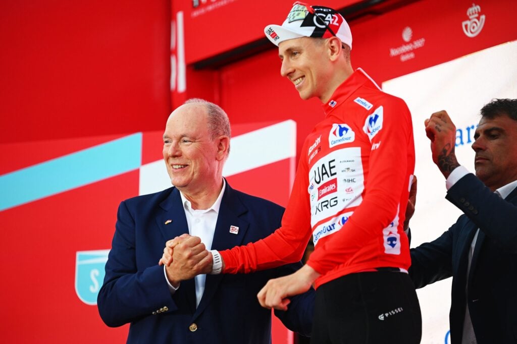 Vuelta-a-Espana-stage-2-LIVE-A-difficult-first-road-stage-to-call-with-likely-sprint-into-Manosque-on-the-cards