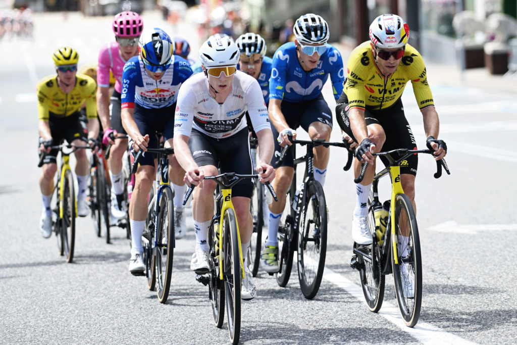 Vuelta-a-Espana-stage-5-LIVE-Sprinters-eye-a-second-opportunity-but-punchy-approach-to-the-finish-opens-door-to-attacks