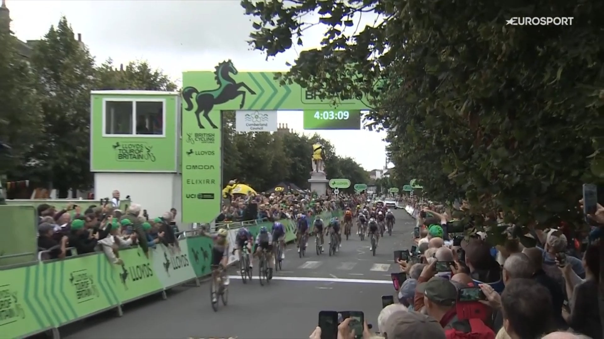 Lloyds Tour of Britain Women 2026 stage 1: Lorena Wiebes wins in Cockermouth after attacking finale