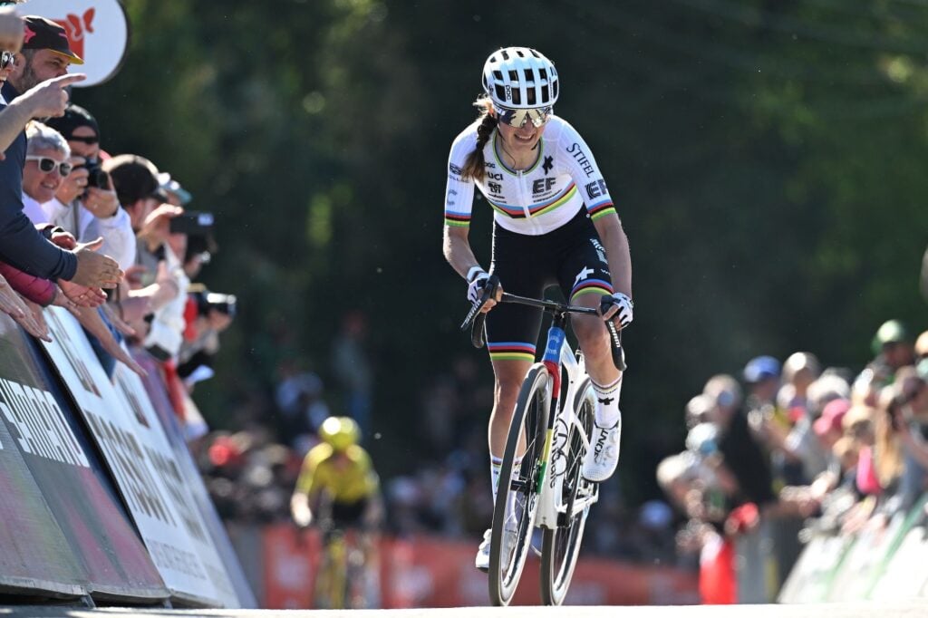 divA-lot-more-excitement-than-pressure-–-A-world-title-defence-at-home-already-a-dream-for-Magdeleine-Vallieresdiv