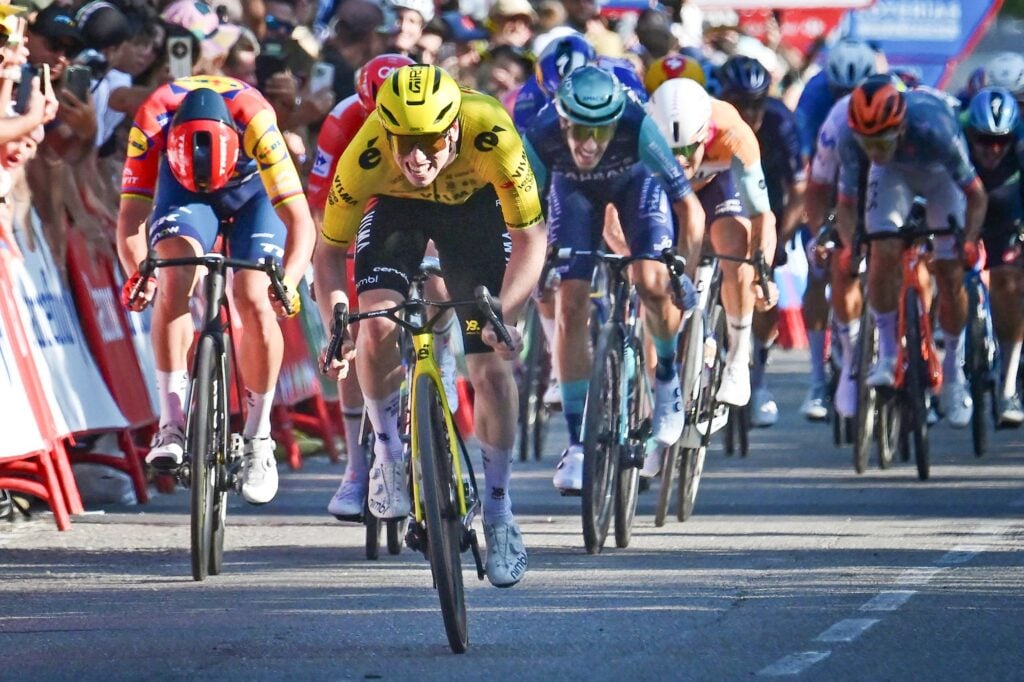 divA-lot-of-people-thought-they-were-superheroes-today-–-Matthew-Brennan-laments-risk-taking-in-Vuelta-a-Espana-peloton-on-a-day-marked-by-numerous-crashesdiv