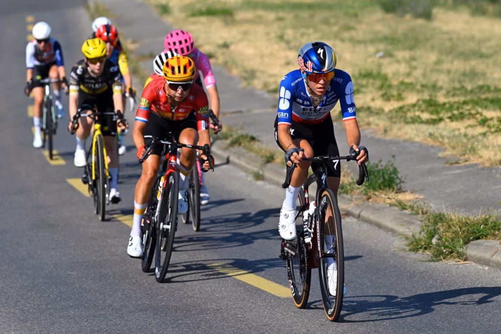 divSitting-in-the-wheels-could-be-a-bit-boring-–-Celia-Gery-on-the-attack-as-FDJ-United-Suez-balance-yellow-goals-and-opportunism-at-Tour-de-France-Femmesdiv
