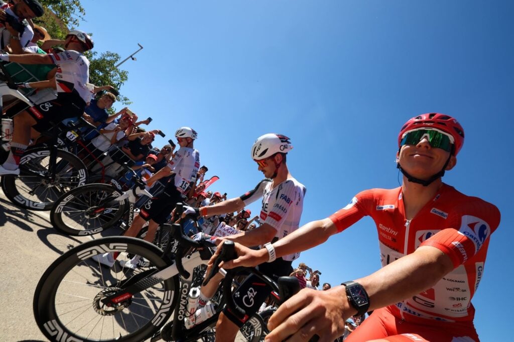 divTadej-Pogacars-brutally-unexpected-exit-from-the-Vueltaa-Espana-is-a-massive-reminder-of-cyclings-intrinsic-unpredictability-Analysisdiv