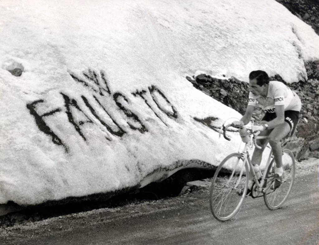 Fausto Coppi creates the first great Lombardia record