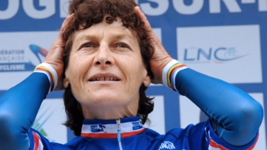 Most elite women’s time trial world titles Jeannie Longo
