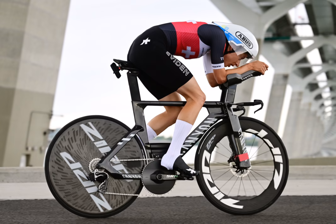 Marlen Reusser wins 2026 World Championships time trial title as Zoe Bäckstedt takes silver in Montréal