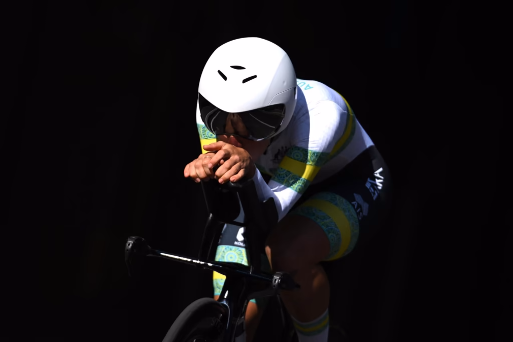 divRoad-World-Championships-Felicity-Wilson-Haffenden-back-in-rainbows-with-fantastically-strong-womens-under-23-time-trial-ridediv