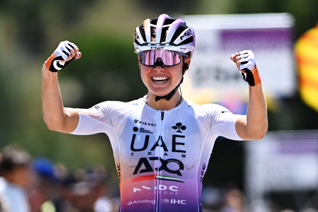 Paula Blasi joins Movistar Team through 2029 after remarkable 2026 season