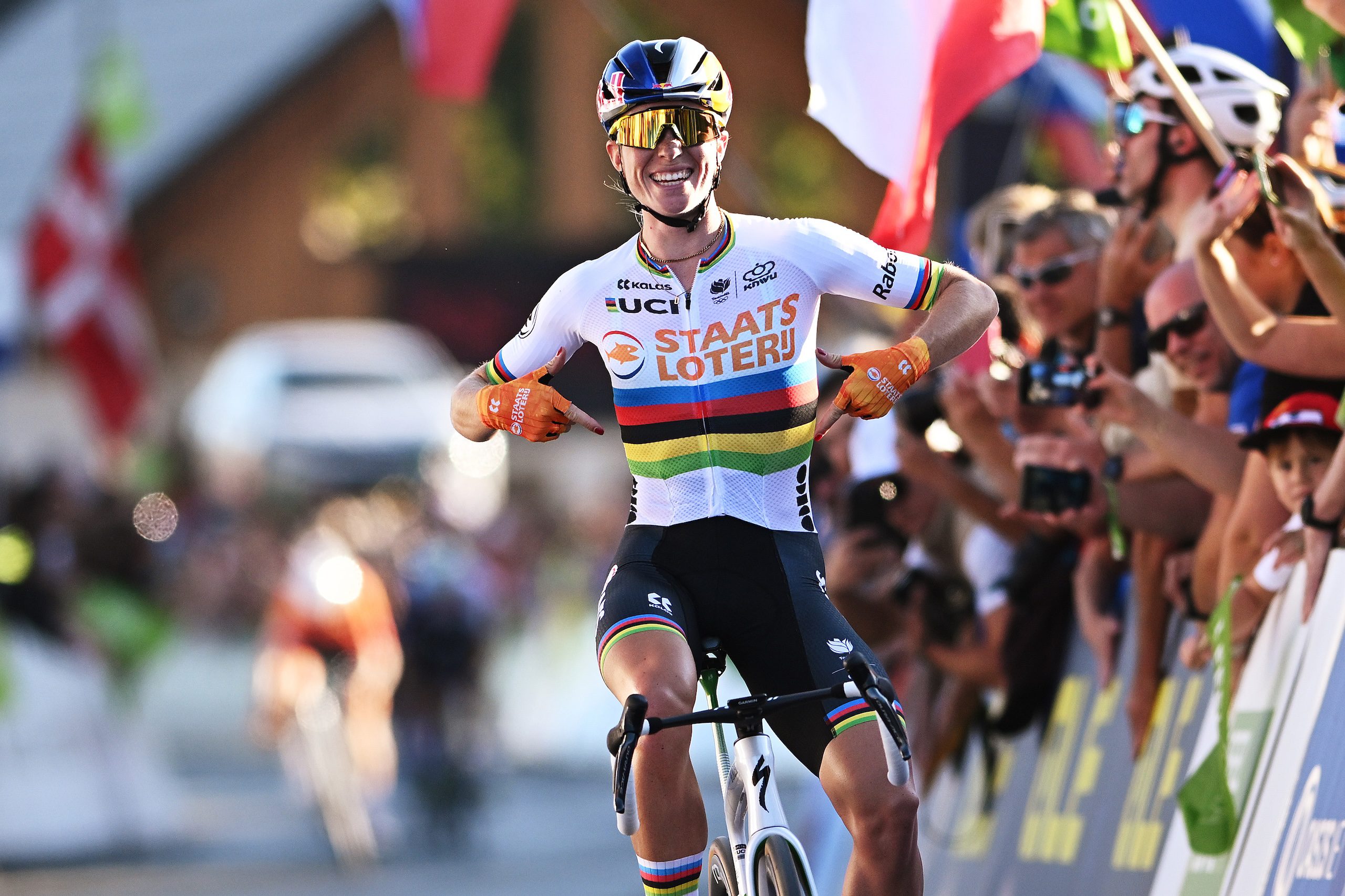 Uk Rodes Demi Vollering wins the 2026 European Championships road race after ...