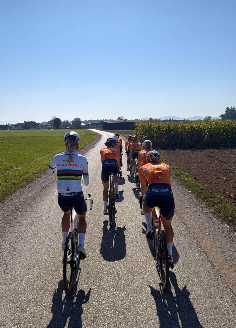 Demi Vollering trains in her world champion rainbow jersey with the Netherlands team ahead of the 2026 European Championships