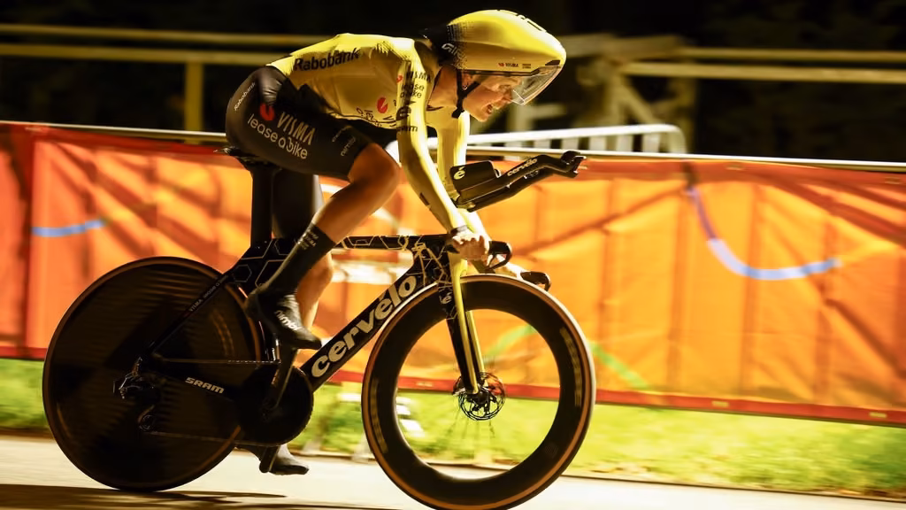 Lieke Nooijen wins Eneco Tour Women 2026 prologue in The Hague