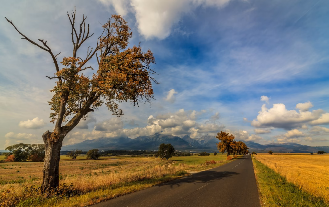 Cycling in the Tatra Mountains: Zakopane’s climbs, roads and atmosphere