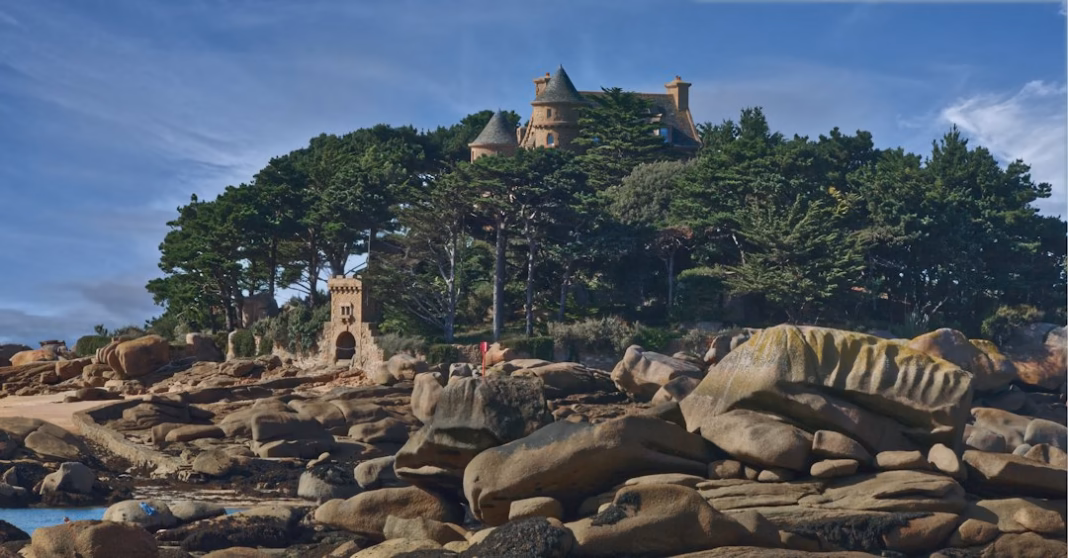 Rocky Pink Granite Coast near Ploumanac'h in Brittany