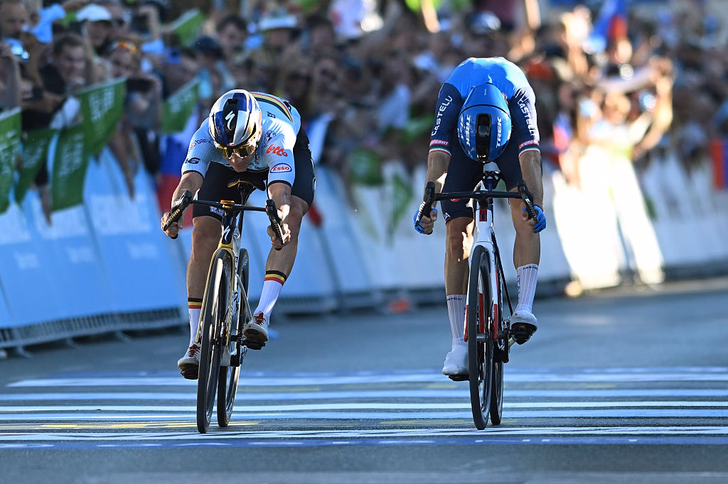 Remco Evenepoel wins 2026 European Championships after late attack and crash