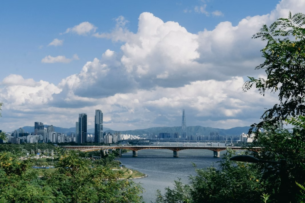 Cycling South Korea’s Four Rivers: routes, climbs and touring logistics