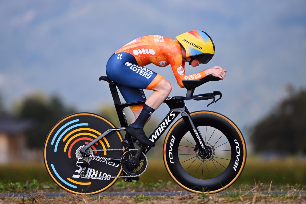 Nienke Vinke winning the 2026 European under-23 time trial title